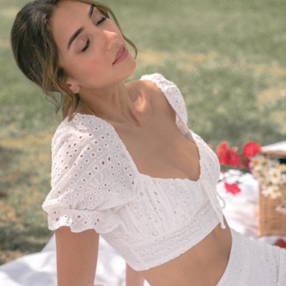 Coati Tops - White Embroidered Lace Crop Top